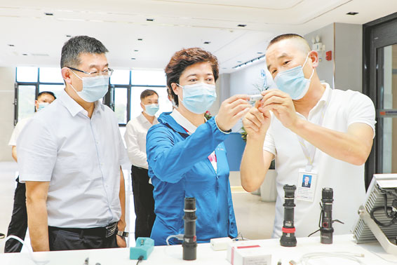 趙璟：嚴格落實常態(tài)化疫情防控措施 持續(xù)推進縣域經濟高質量發(fā)展